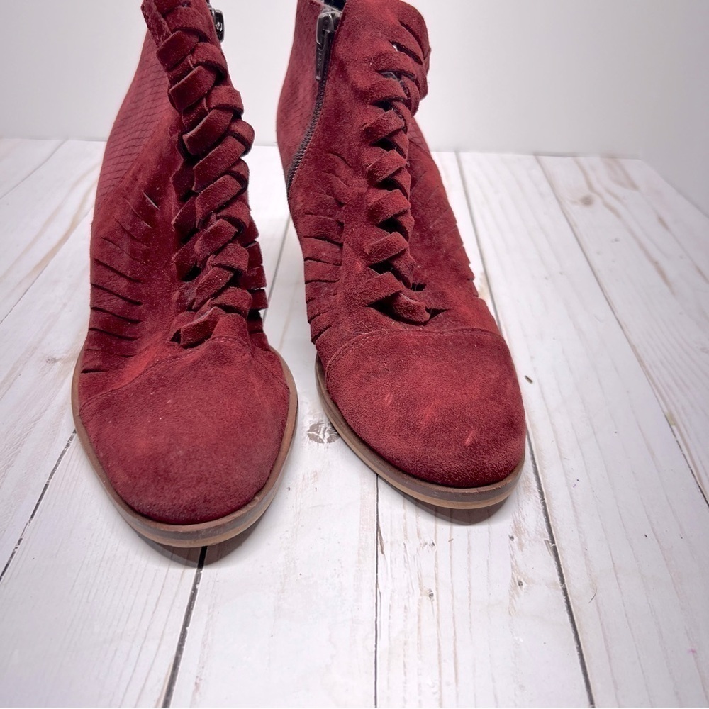Free People Loveland Suede Ankle Boots in Red Size 37 - Picture 12 of 12